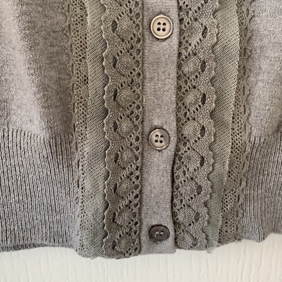 NWT THE LIMITED Gray Cotton Blend Button/Ribbon Front Sleeveless Knit Top Size M - Picture 9 of 15